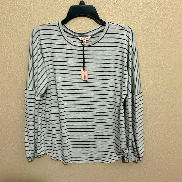 Women’s striped top - Picture 1 of 3